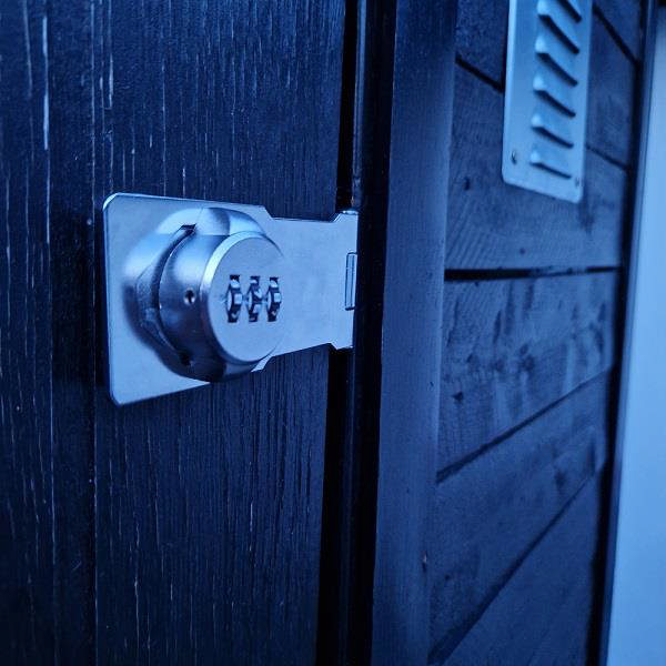 Assault with code lock - Nickel plated - 110x46mm