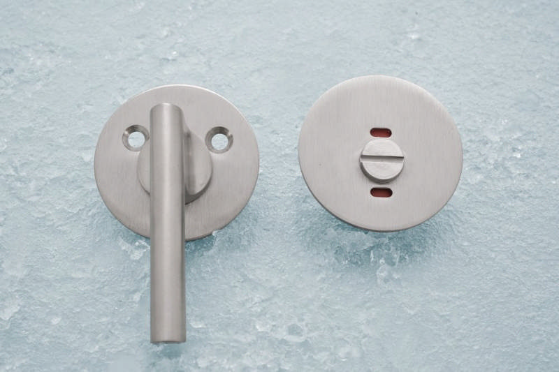 3003-0127 Toilet crew