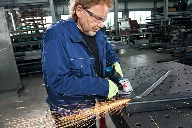 Bosch Angle Grinder GWS 18V-10 SOLO L-BOXX