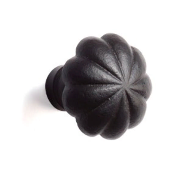 FURNITURE KNOB LEO 33MM RUSTIC 